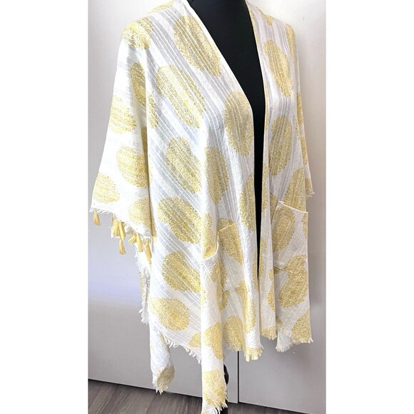 Vince Camuto Wm's Butter Yellow Flowy Kimono Open Front Fringe Cardigan OS Wrap - Picture 2 of 7